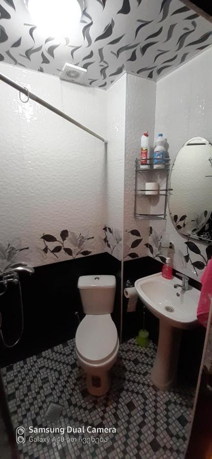 Parkside Apartament Lejlighed Batumi Eksteriør billede